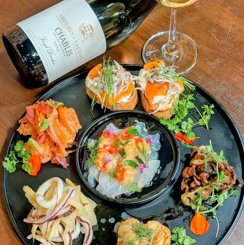 火曜日は 【魚介のアンティパストミスト4000円→3000円】