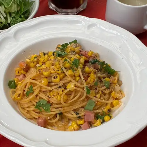 ★月替わりパスタセット~とうもろこしとベーコンのアーリオオーリオ