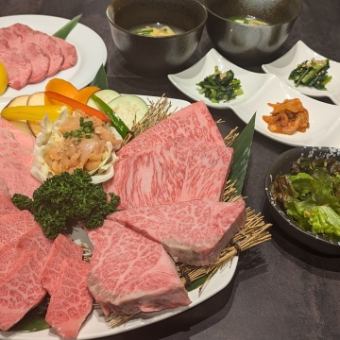 【天狗烧肉套餐】共12道菜品《极火》也适合迎送会♪