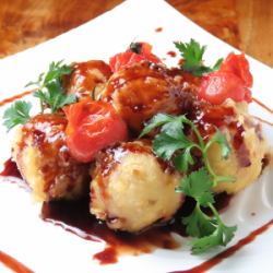 洋風酢豚　クリームチーズ入り豚肉のバルサミコ和え
