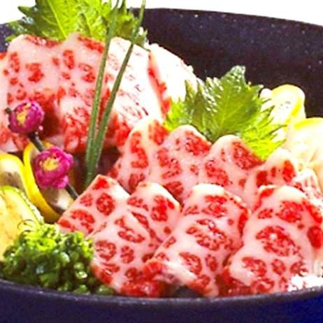 Marbled rose sashimi