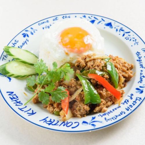 More than 20 kinds ♪ Thai food