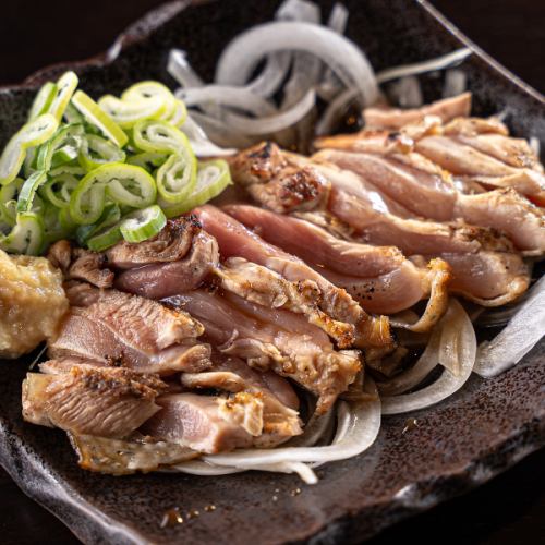 《朝引き》もも炙りたたき