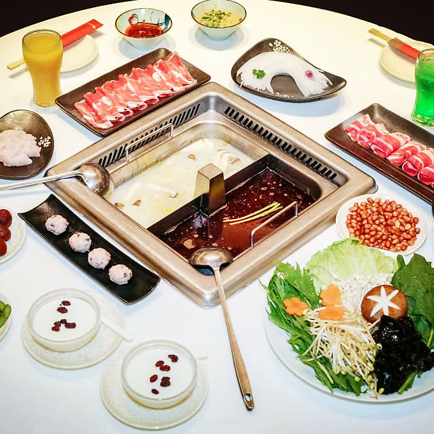 We would like to introduce you to our most distinctive feature: Chinese-style hospitality.