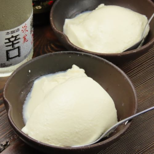 Homemade tofu made with rich soy milk