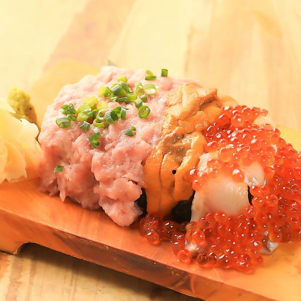 Kanaeya's specialty "Kobore Sushi"
