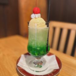 クリームソーダ