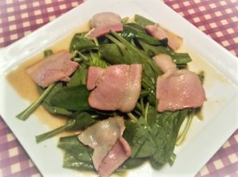 ほうれん草サラダ