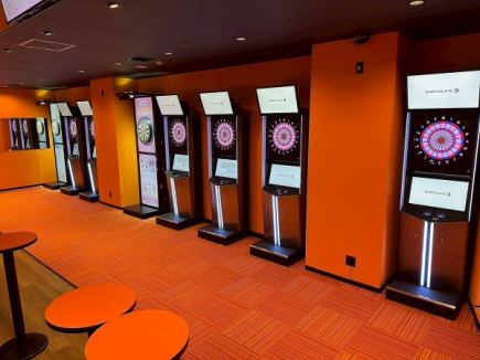 畅饮尽情!2 小时无限畅饮和无限畅玩飞镖套餐