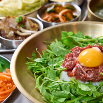 ミナリユッケビビンパ定食