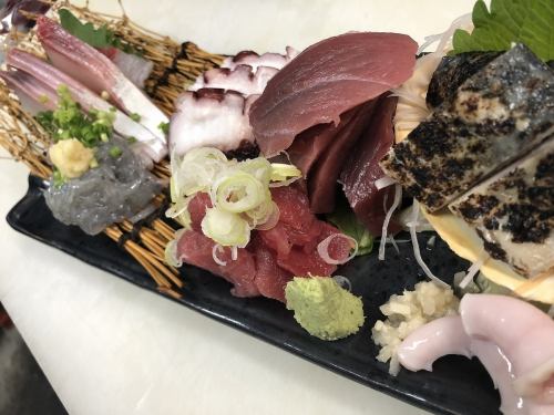 刺身盛り四品