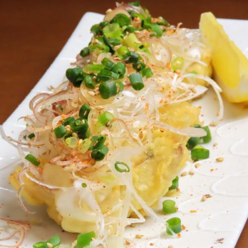 Horse mackerel tempura with pickled shallot tartar sauce