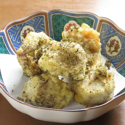 黑七味粉炒芋头