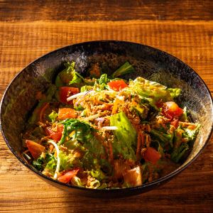 kurosawaサラダ　自家製ゴマドレッシング