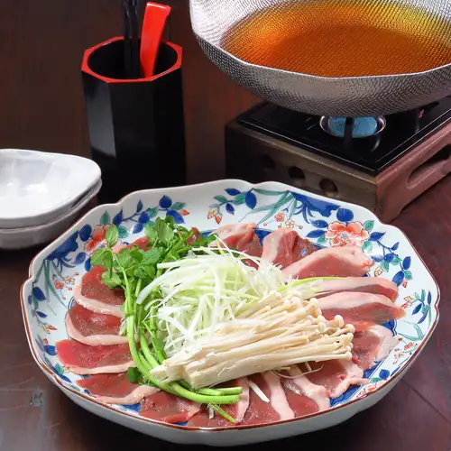 【当店名物】鴨ガラベースの和風出汁で味わう「かすみ鴨の葱しゃぶ(〆のラーメン付)」