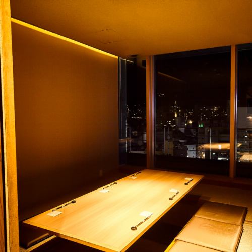 Private room with table and sunken kotatsu ◎