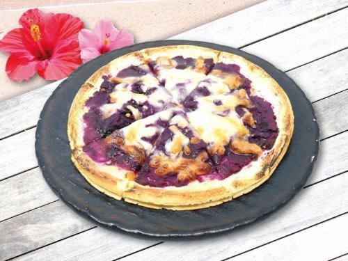 紅芋クワトロピザ