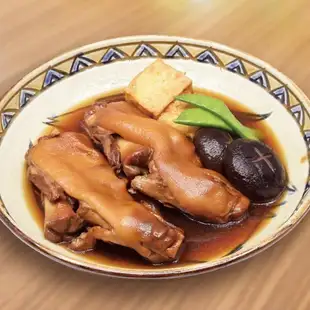 てびち煮込み