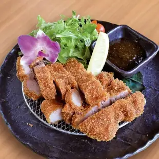 アグー豚のとんかつ