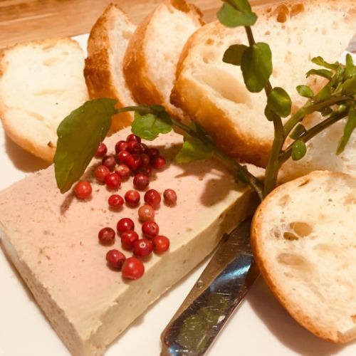 [White liver terrine with baguette] Our most popular dish! Goes great with wine