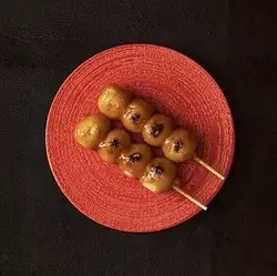 炭火で焼いたみたらし団子 一本
