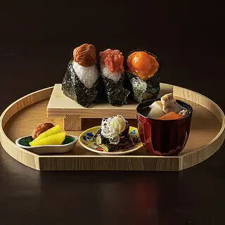 【釜戸ご飯ランチ】選べるおにぎり御膳 3種 1099円(税込)