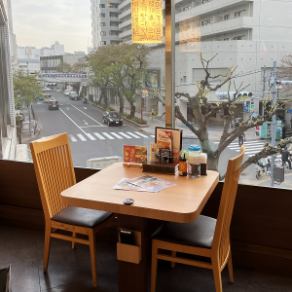 A semi-private room with a great view♪Recommended for couples!