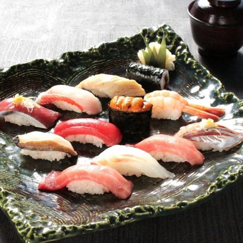 Enjoy authentic Edomae sushi!!