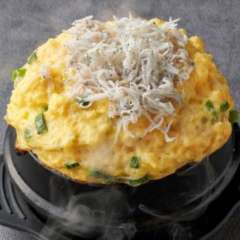 湘南銀魚佐爆蛋和蔥花 [日文]