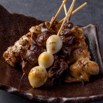 炭火焼！ 国産焼き鳥5種盛り合わせ