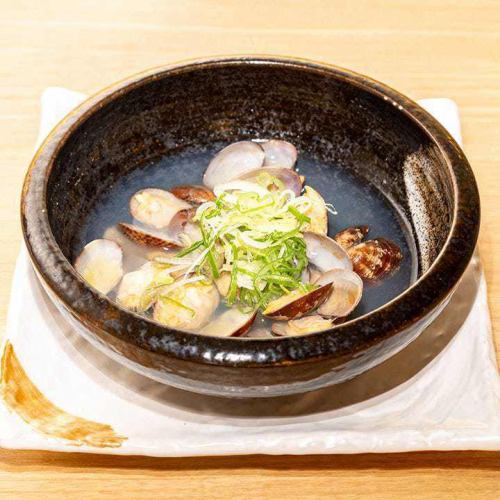 Sake Steamed Clam