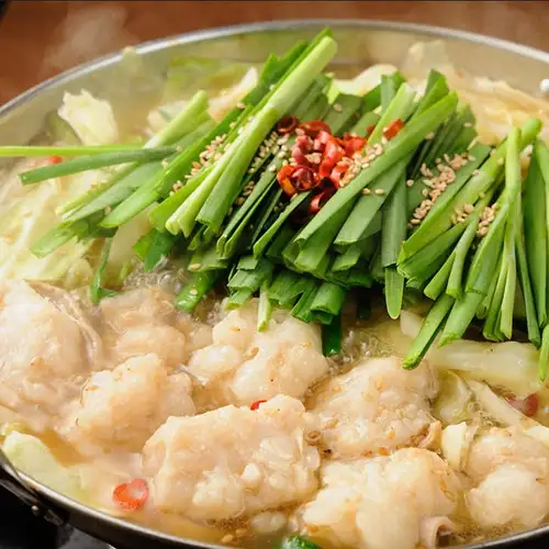 모츠 냄비 (계절 한정 : 10 월 중순 ~ 2 월 하순)