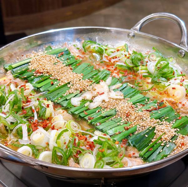 Eight types of hotpot are available for all-you-can-eat. Refills are also available! Perfect for the cold winter! Plus, you can eat and drink as much as you want for an unlimited time!