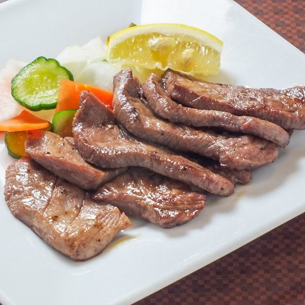 Sendai's specialty! We offer soft and delicious grilled beef tongue!