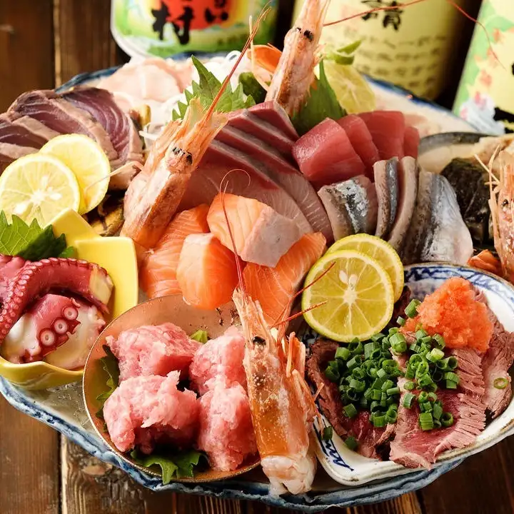 豪華！毎日仕入れる旬鮮魚を愉しめる海鮮氷鉢お造り盛り合せ☆