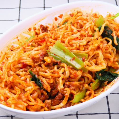 山椒がたっぷり入った≪汁なし担々麺≫