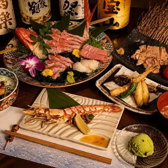 【豪華食材堪能】8品 活魚の姿造りや天麩羅、大海老の一本焼きなど『和~NAGOMI~』11,000円