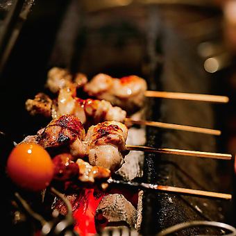 【日～木限定　おすすめ食べ放題☆】串焼き＆逸品食べ放題など全7品 2時間飲み放題付 3500円