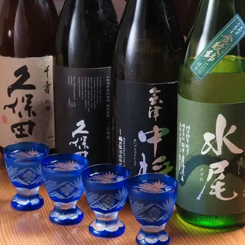 [Together with delicious drinks]