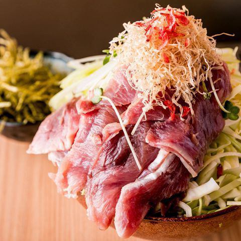 We use luxuriously fresh tuna sent directly from Tsukiji.