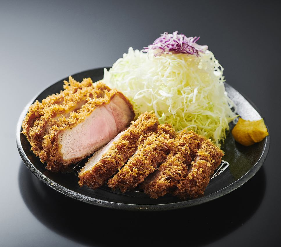 Starting with Hokkaido SPF pork, we use carefully selected ingredients!