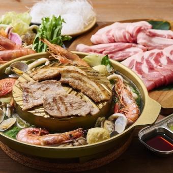 (ソファー席)話題沸騰！ムーガタ(タイ風焼きしゃぶ鍋)飲み放題付きコース
