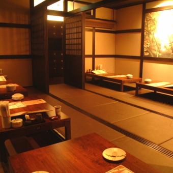 25名×2室で最大50名様収容可能　　片側20名様でゆったり、片側最大25名様両側で最大50名様