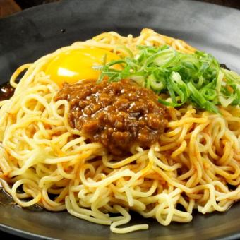 明太きしめんカルボ/冷製汁なし担担麺/石焼ビビンバ/特製オムライス　各