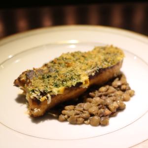 国産豚バラ肉プティサレ　香草パン粉焼き