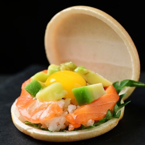 Abo Salmon Monaka Sushi!