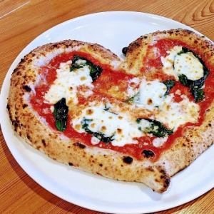 ハートのピッツァ