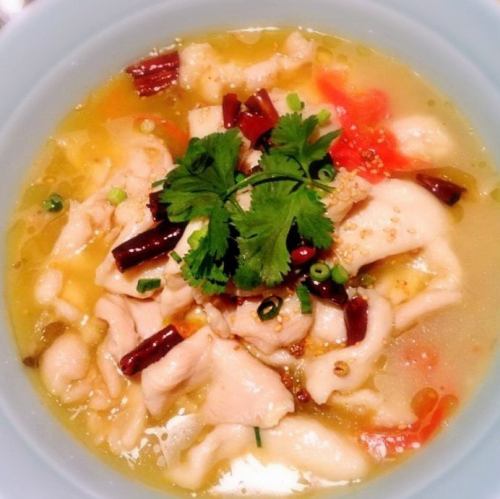 鶏肉の酸菜スープ煮/酸菜鶏片