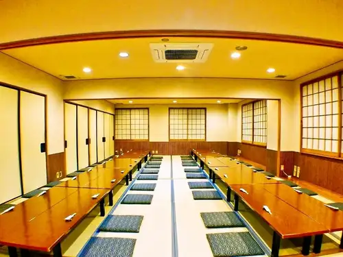 接待・宴会 年間3000件超