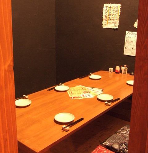[Horigotatsu/semi-private room] Smoking is allowed ◎ We have a sunken kotatsu and semi-private room.We can accommodate groups depending on the number of people.